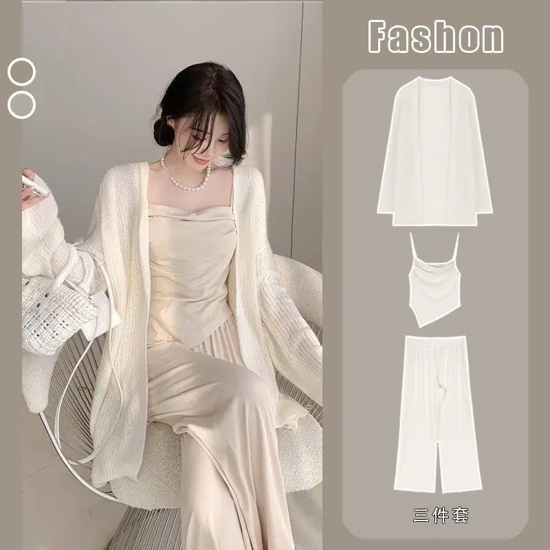 Трикотажный комплект из 3 предметов для женщин, кофта + кардиган + брюки, комплект с широкими штанинами, новый наряд в Корейском стиле, спортивный костюм с длинным рукавом, модный костюм 2023
Трикотажный комплект из 3 предметов для женщин, кофта + кардиган + брюки, комплект с широкими штанинами, новый наряд в Корейском стиле, спортивный костюм с длинным рукавом, модный костюм 2023
