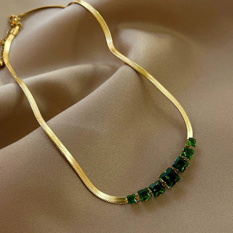 Titanium Steel Chain Women Necklace Zircon Choker Herringbone Gold Color Chain Necklace For Women Design Crystal Jewelry
Titanium Steel Chain Women Necklace Zircon Choker Herringbone Gold Color Chain Necklace For Women Design Crystal Jewelry