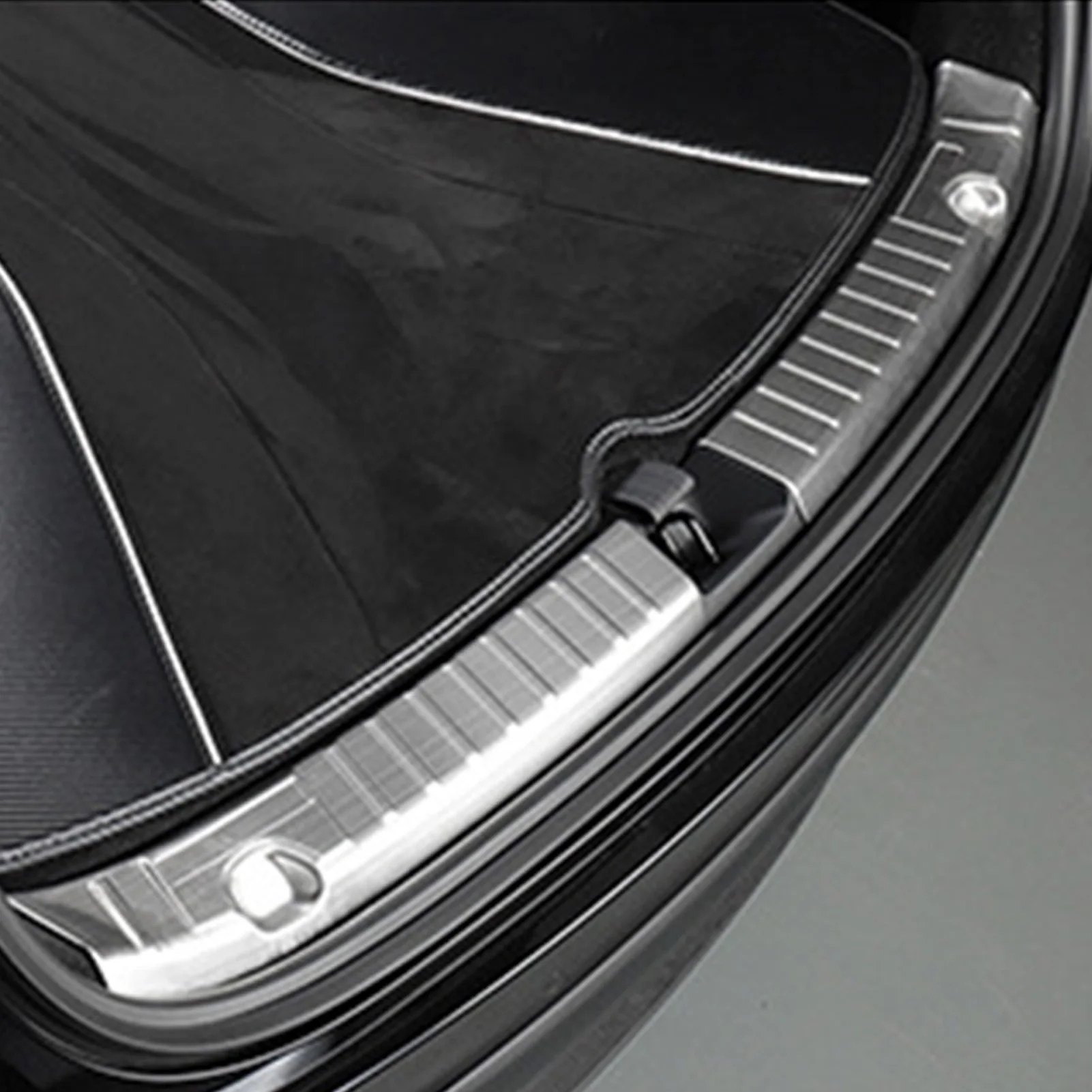 For Tesla Model 3 Trunk Door Sill Guard Protector Cover Auto Rear Bumper Foot Plate Car Rear Trunk Sill Cover Bumper for Model3
For Tesla Model 3 Trunk Door Sill Guard Protector Cover Auto Rear Bumper Foot Plate Car Rear Trunk Sill Cover Bumper for Model3