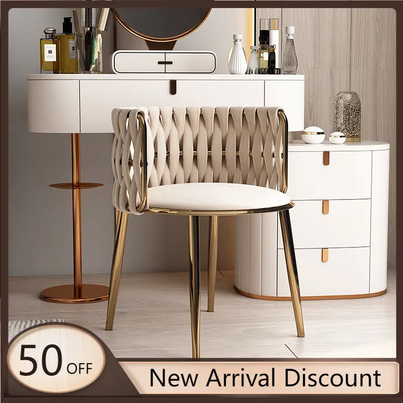 Modern Minimalist Lounge Dining Chair Backrest Design Luxury Dining Chair Creative Household Silla De Comedor Home Furniture
Modern Minimalist Lounge Dining Chair Backrest Design Luxury Dining Chair Creative Household Silla De Comedor Home Furniture