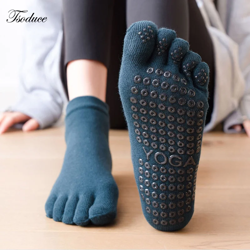 Women 2023 Breathable Yoga Socks Anti-Slip Cotton Five Fingers Socks Elasticity Sports Fitness Pilates Ballet Dance Toe Socks
Women 2023 Breathable Yoga Socks Anti-Slip Cotton Five Fingers Socks Elasticity Sports Fitness Pilates Ballet Dance Toe Socks