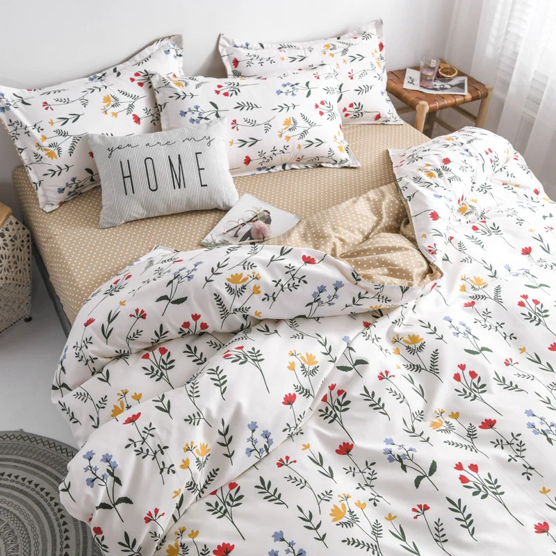 Floral Print Brushed Home Bedding Set Simple Fresh Comfortable Duvet Cover Set with Sheet Comforter Covers Pillowcases Bed Linen
Floral Print Brushed Home Bedding Set Simple Fresh Comfortable Duvet Cover Set with Sheet Comforter Covers Pillowcases Bed Linen