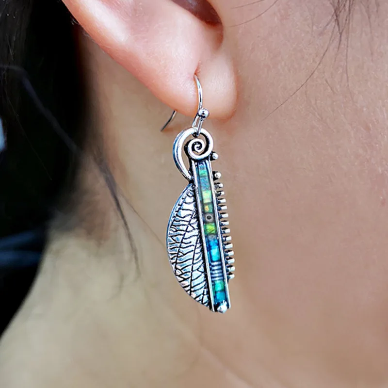 

Vintage Earrings for Women Metal Spiral Jagged Indian Leaves Leaf Palm Hanging Dangle Bohemia Brincos Oorbellen