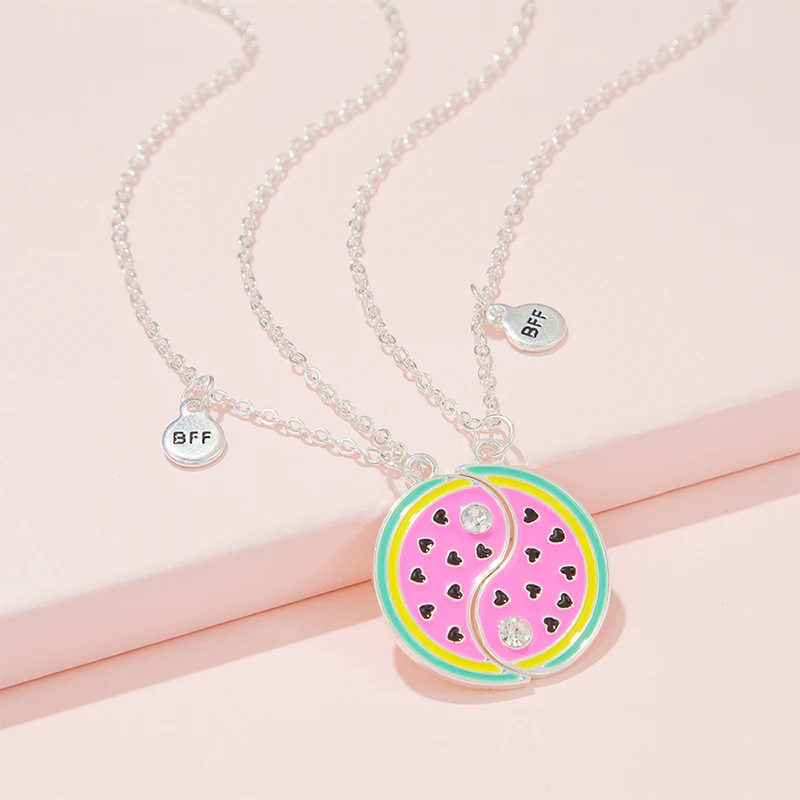 2Pcs/set Summer Style Watermelon Yin Yang Taichi Pendant Best Friends BFF Friendship Necklace for Girls Jewelry Gift
2Pcs/set Summer Style Watermelon Yin Yang Taichi Pendant Best Friends BFF Friendship Necklace for Girls Jewelry Gift