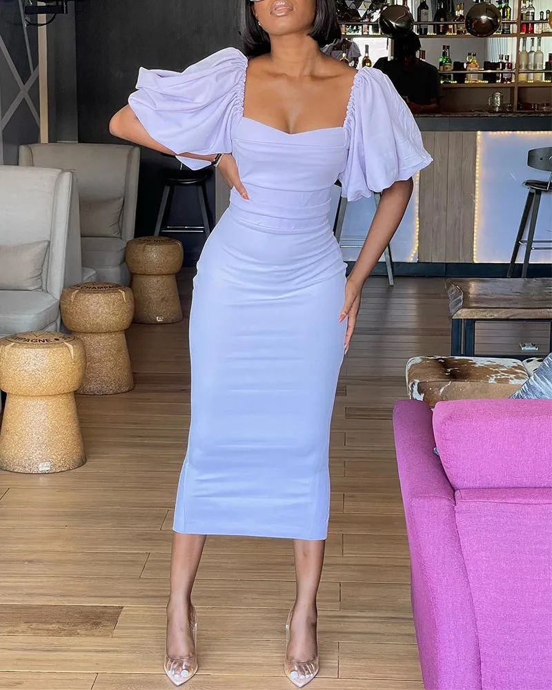 High quality square neck sexy dress with bubble sleeve design feels slim and slim
High quality square neck sexy dress with bubble sleeve design feels slim and slim