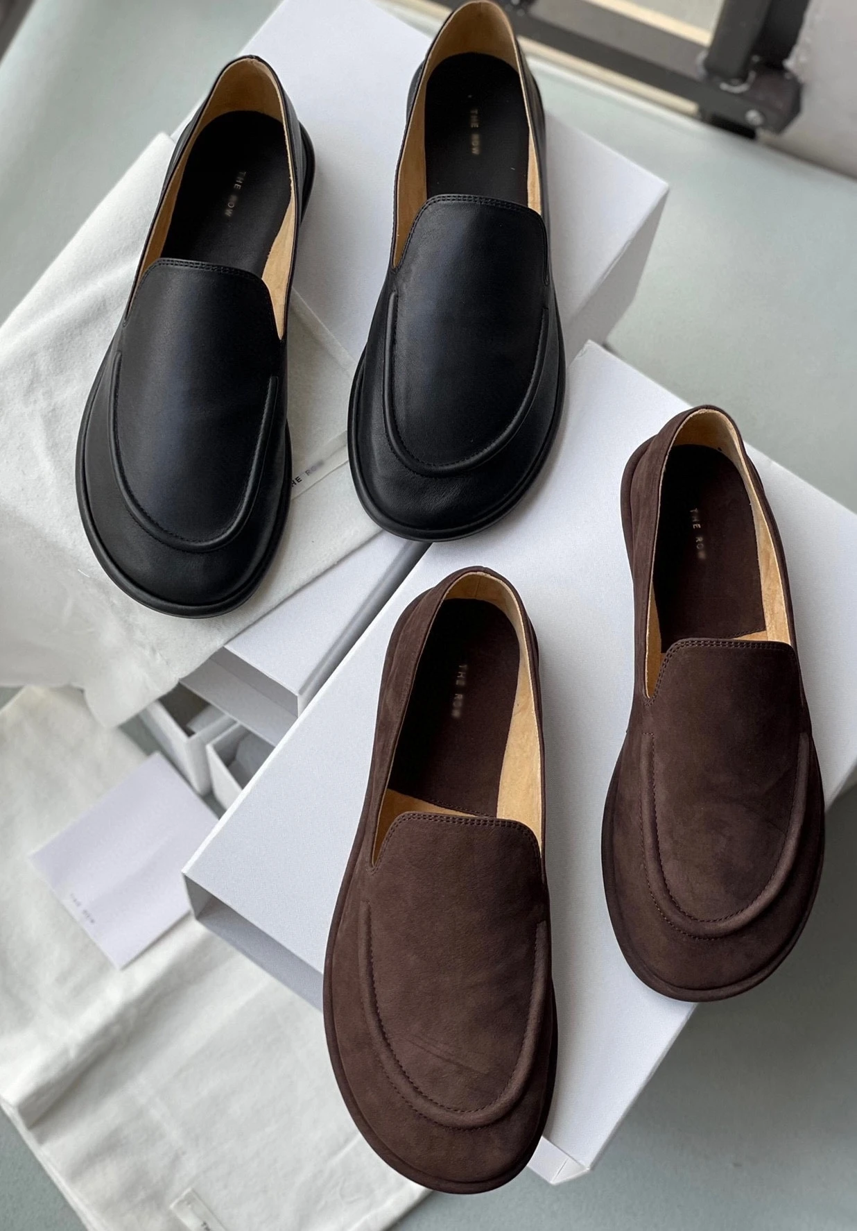2023 New TheR0w Shoes British Style Suede Loafers Women'S Low Heel Flat Bright Leather Casual Small Leather Shoes
2023 New TheR0w Shoes British Style Suede Loafers Women'S Low Heel Flat Bright Leather Casual Small Leather Shoes