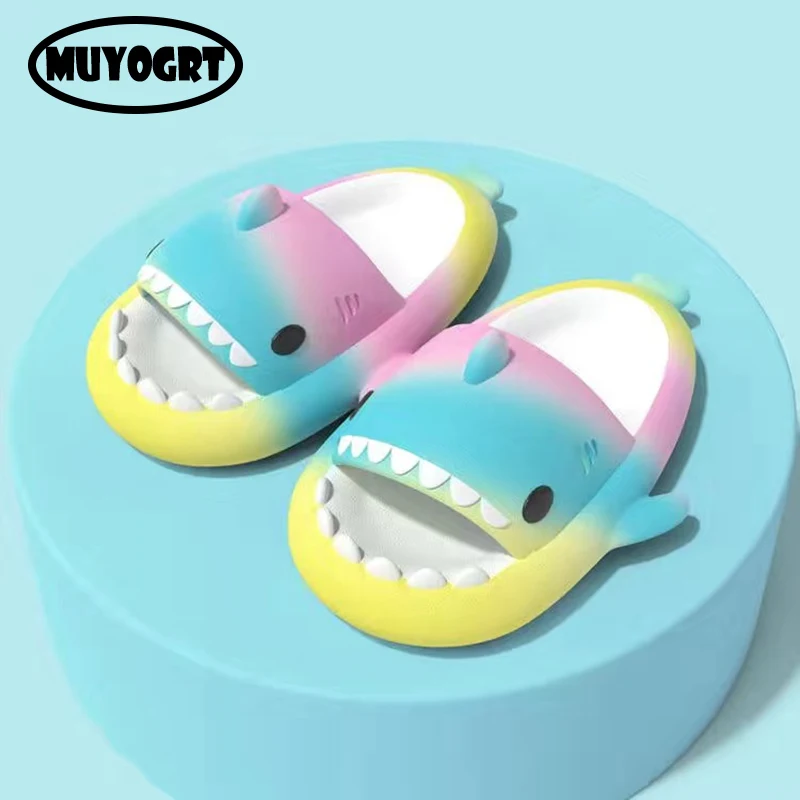 Женские и мужские сандалии радужного стиля, забавные домашние туфли, Нескользящие тапочки, Симпатичные шлепанцы с мультяшным рисунком, шле...
Женские и мужские сандалии радужного стиля, забавные домашние туфли, Нескользящие тапочки, Симпатичные шлепанцы с мультяшным рисунком, шле...