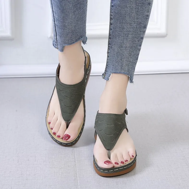 Large Size Low Sandals Woman Leather Big Low-heeled Fretwork Fabric Rubber Slides Hoof Heels PU Low Sandals Woman Leather Large
Large Size Low Sandals Woman Leather Big Low-heeled Fretwork Fabric Rubber Slides Hoof Heels PU Low Sandals Woman Leather Large