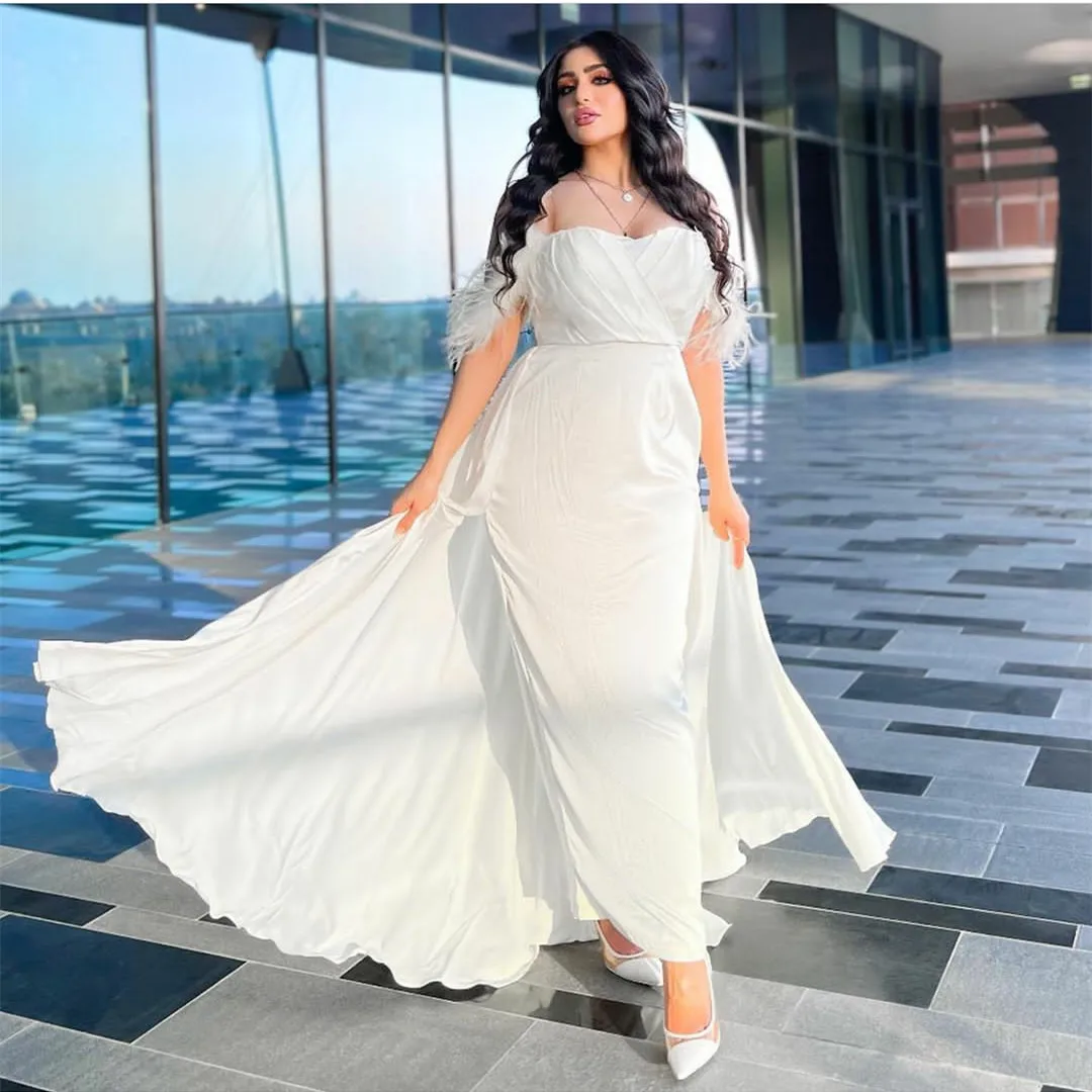 Long Chiffon Pleated Muslim Evening Dresses With Feathers فساتين السهرة Mermaid Ankle Length Prom Dress Robe de soirée for Women
Long Chiffon Pleated Muslim Evening Dresses With Feathers فساتين السهرة Mermaid Ankle Length Prom Dress Robe de soirée for Women