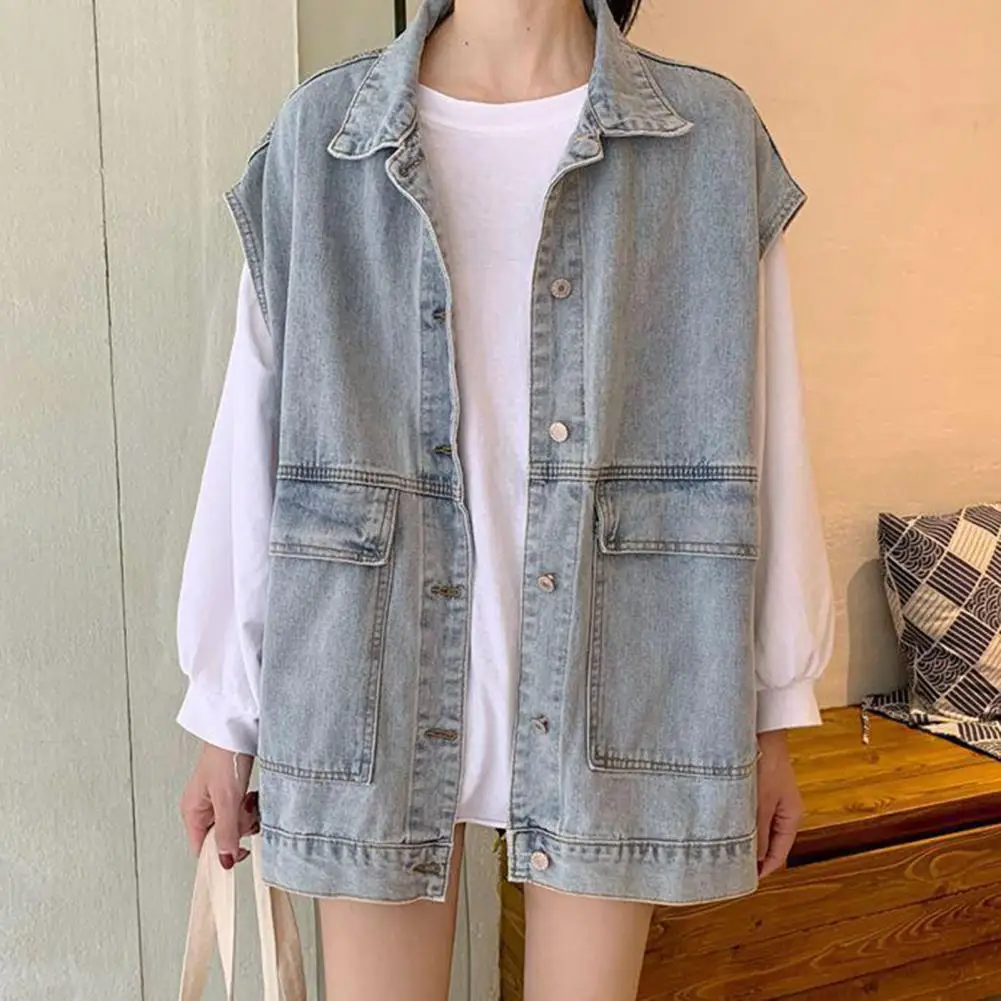 Vintage Sleeveless Broad Shoulder Denim Vest For Women Spring Autumn Lapel Single Breasted Jean Cardigan Simple Casual Vest Tops
Vintage Sleeveless Broad Shoulder Denim Vest For Women Spring Autumn Lapel Single Breasted Jean Cardigan Simple Casual Vest Tops