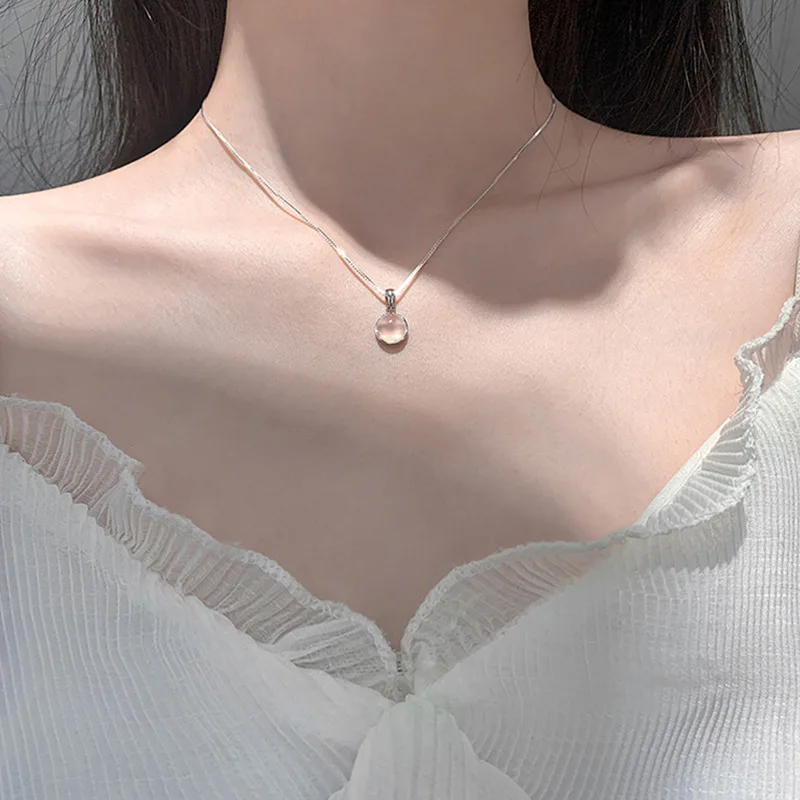 Cute S925 Silver Necklace For Women Luxury Vintage Style Chain Pendant Aesthetic Vintage Korean Style Simple Fashion 
Cute S925 Silver Necklace For Women Luxury Vintage Style Chain Pendant Aesthetic Vintage Korean Style Simple Fashion