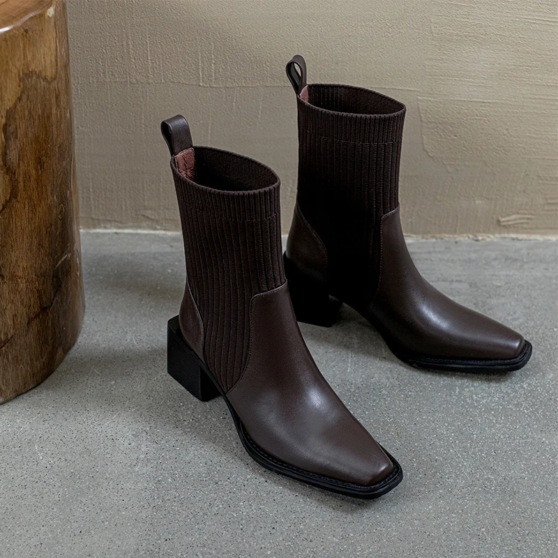 2022 autumn and winter Women ankle boots natural leather 22-25cm cowhide+ fly knitted boot full leather sock boots skinny boots
2022 autumn and winter Women ankle boots natural leather 22-25cm cowhide+ fly knitted boot full leather sock boots skinny boots