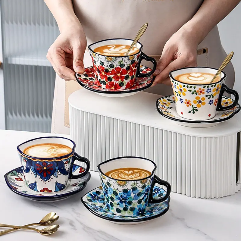 Poland Style Heart Coffee Cups With Saucers Hand Painted Ceramic Cup With Saucer Spoon For Tea Tableware Elegant Coffee Mug Gift
Poland Style Heart Coffee Cups With Saucers Hand Painted Ceramic Cup With Saucer Spoon For Tea Tableware Elegant Coffee Mug Gift
