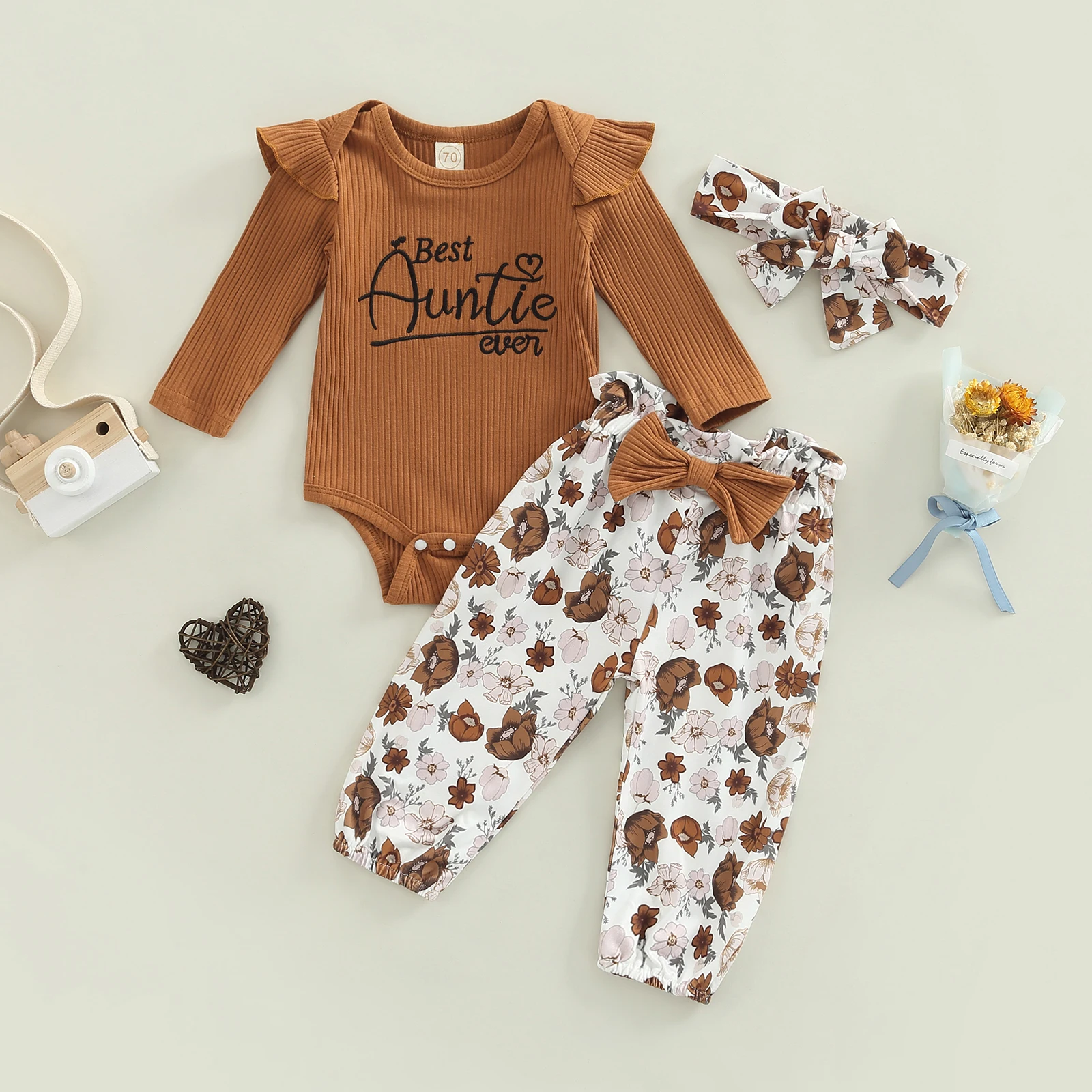 3 Pcs Newborn Pants Set Baby Girls Ribbed Letter Embroidery Pattern Bodysuit + Floral Print Trousers with Bow + Headband Outfit
3 Pcs Newborn Pants Set Baby Girls Ribbed Letter Embroidery Pattern Bodysuit + Floral Print Trousers with Bow + Headband Outfit