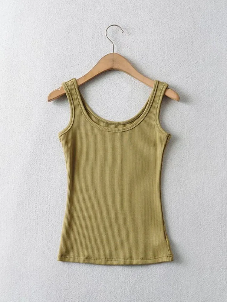 Кроп-Топ женский однотонный трикотажный без рукавов с U-образным вырезом
Кроп-Топ женский однотонный трикотажный без рукавов с U-образным вырезом