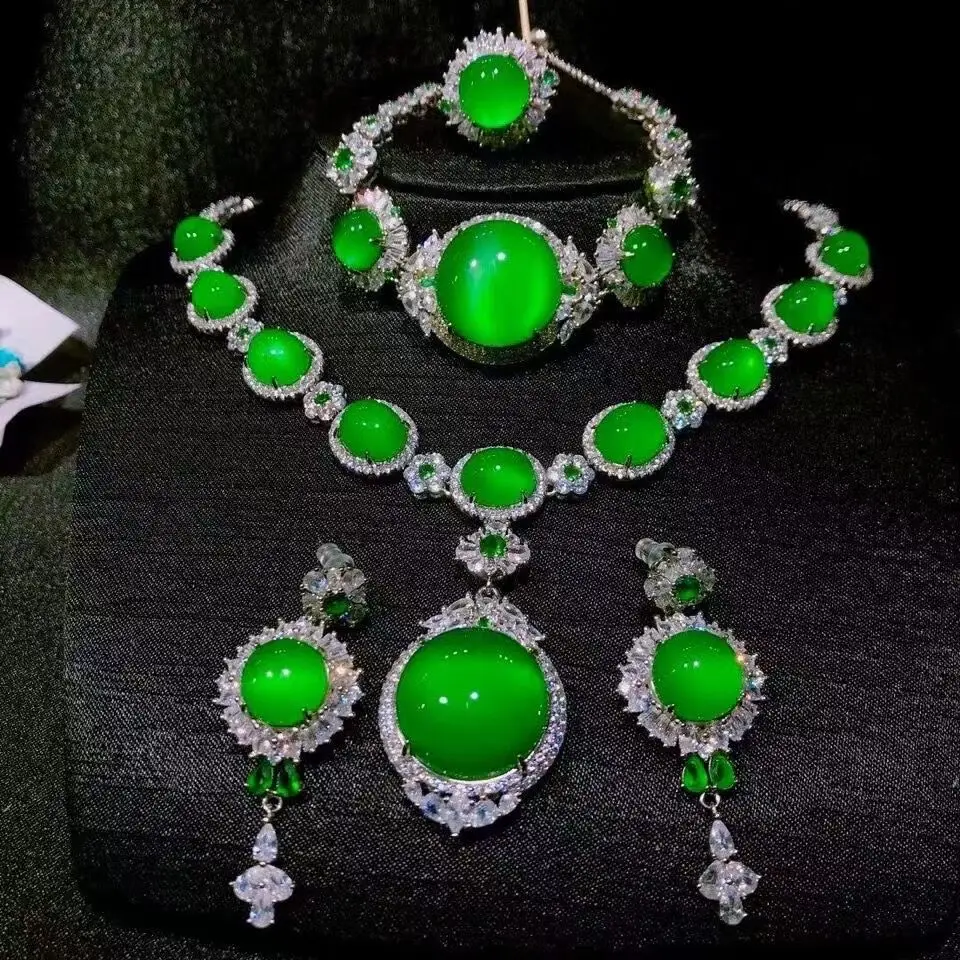 925 silver-plated inlaid ice green chalcedony atmosphere suit agate female earrings bracelet four-piece set of jewelry
925 silver-plated inlaid ice green chalcedony atmosphere suit agate female earrings bracelet four-piece set of jewelry