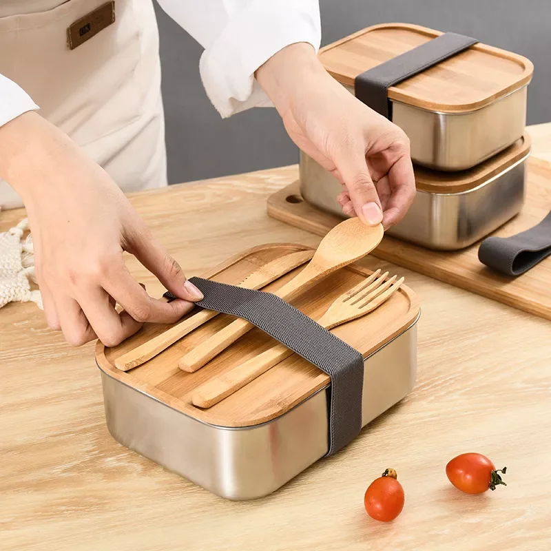 Stainless steel Lunch Box with wood Cover tableware Japanese Bento Box for School Kids Office Portable Food Container
Stainless steel Lunch Box with wood Cover tableware Japanese Bento Box for School Kids Office Portable Food Container