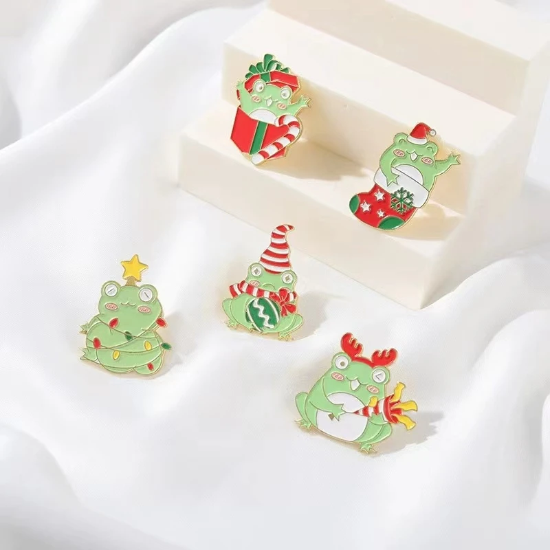 Cartoon Brooch Creative Lapel Pins Personality Frog Enamel Pin Simplicity Brooch High Quality Backpack Badge Christma Gifts
Cartoon Brooch Creative Lapel Pins Personality Frog Enamel Pin Simplicity Brooch High Quality Backpack Badge Christma Gifts