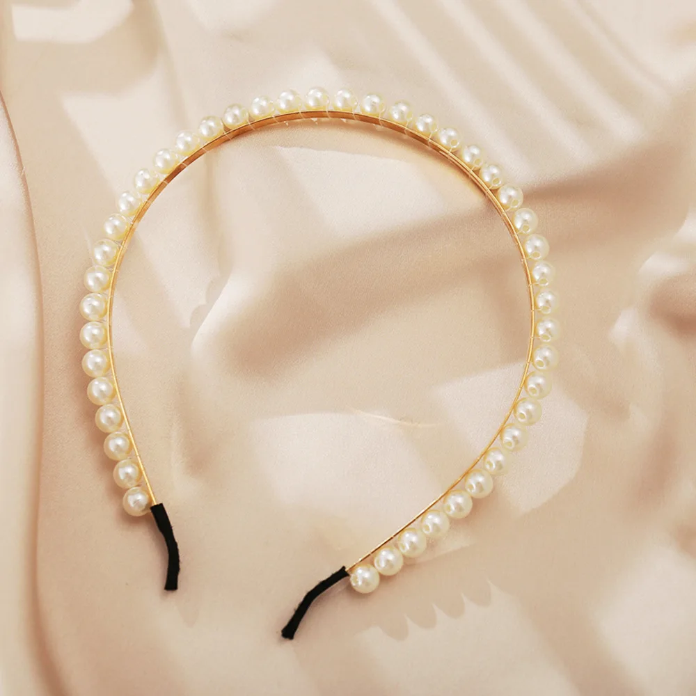 European and American pearl hair hoop princess temperament pressure hair headdress super fairy net red bridal hair accessories r
European and American pearl hair hoop princess temperament pressure hair headdress super fairy net red bridal hair accessories r