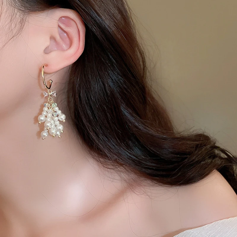 

U-Magical Temperament Crystal Bow-knot C Shape Dangle Earrings for Women Imitation Pearl Long Tassel Beaded Earings Jewellery