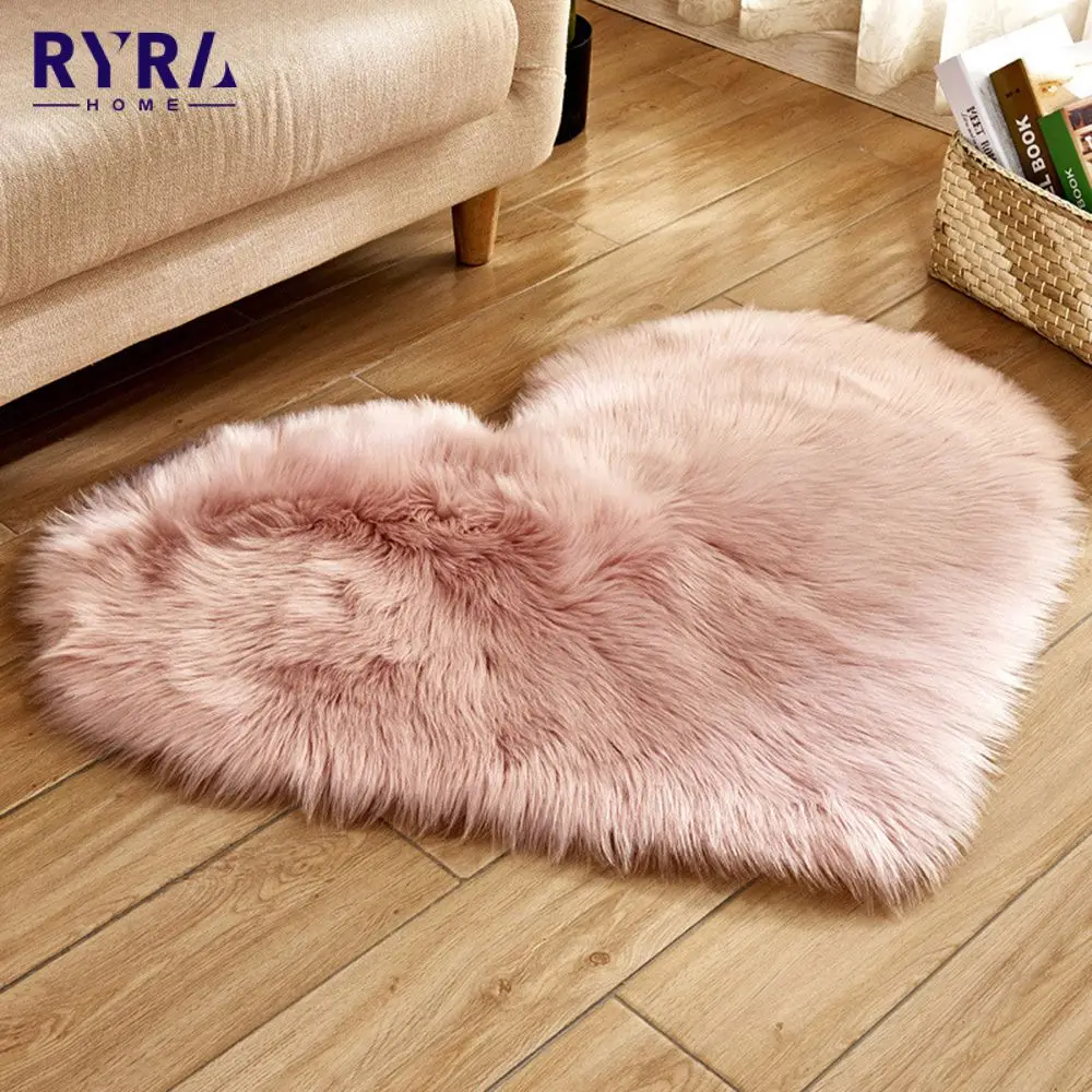 Artificial Wool Sheepskin Baby Room Bedroom Soft Mat Long Hairy Rug Blue White Pink Shag Carpet Love Heart Shaped Fur Rugs Decor
Artificial Wool Sheepskin Baby Room Bedroom Soft Mat Long Hairy Rug Blue White Pink Shag Carpet Love Heart Shaped Fur Rugs Decor