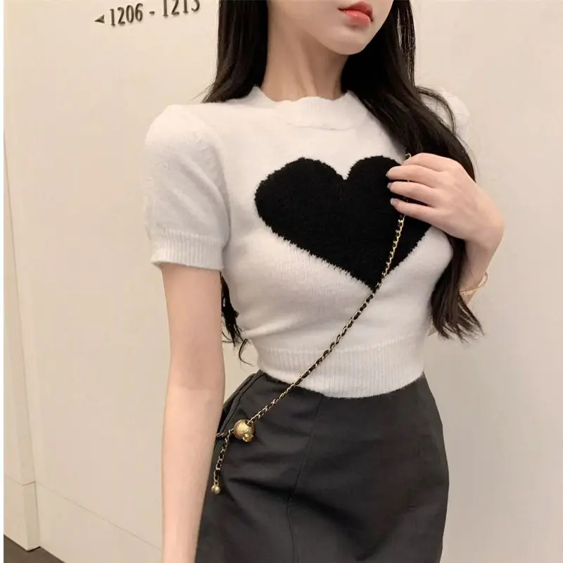 Y2k Girl Skinny Black Heart Contrast Color Short Knit Tshirt White Sweet Female O Neck Short Sleeve Knitted T Shirt Crop Top
Y2k Girl Skinny Black Heart Contrast Color Short Knit Tshirt White Sweet Female O Neck Short Sleeve Knitted T Shirt Crop Top