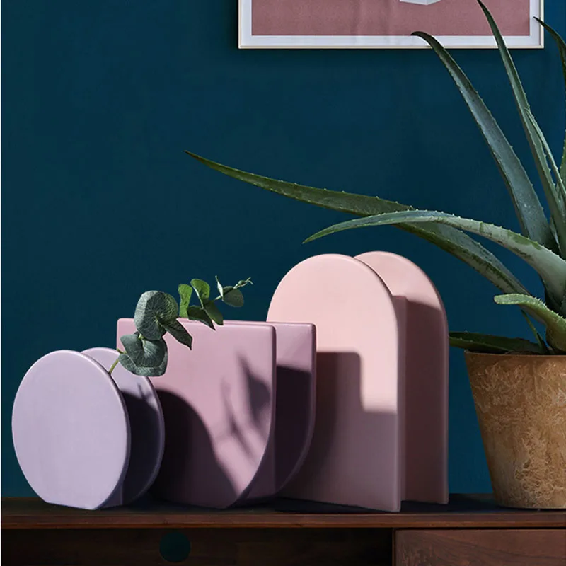 Flower vase gentle elegant Morandi color artistic Modern household ornaments office decoration valentine birthday gifts
Flower vase gentle elegant Morandi color artistic Modern household ornaments office decoration valentine birthday gifts
