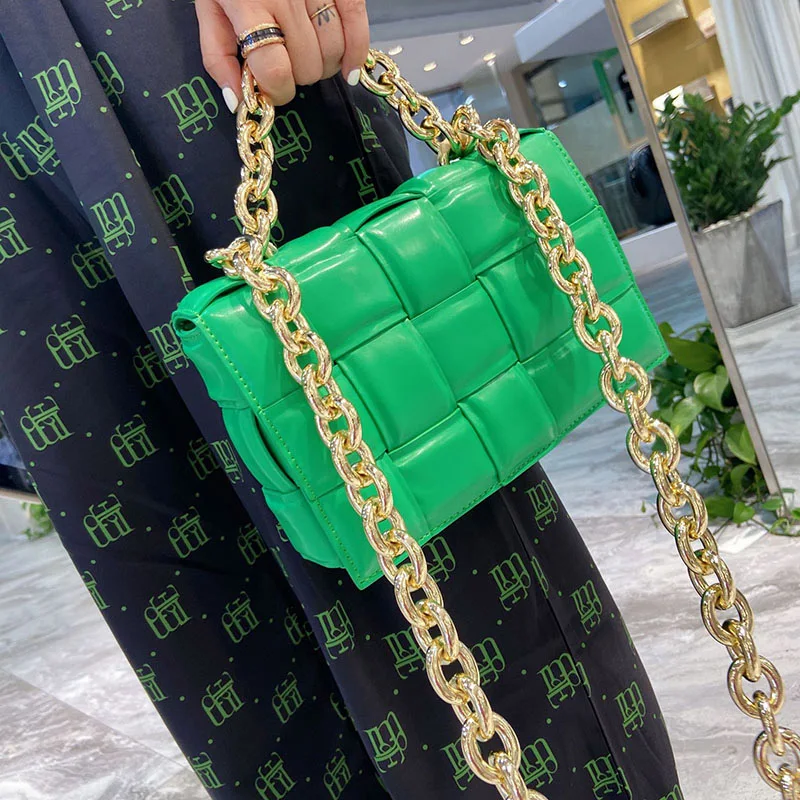 Luxury Metal Chain Woven Shoulder Bag for Women Fashion Ladies Crossbody Bags High Quality PU Leather Handbags Small Square Bag
Luxury Metal Chain Woven Shoulder Bag for Women Fashion Ladies Crossbody Bags High Quality PU Leather Handbags Small Square Bag