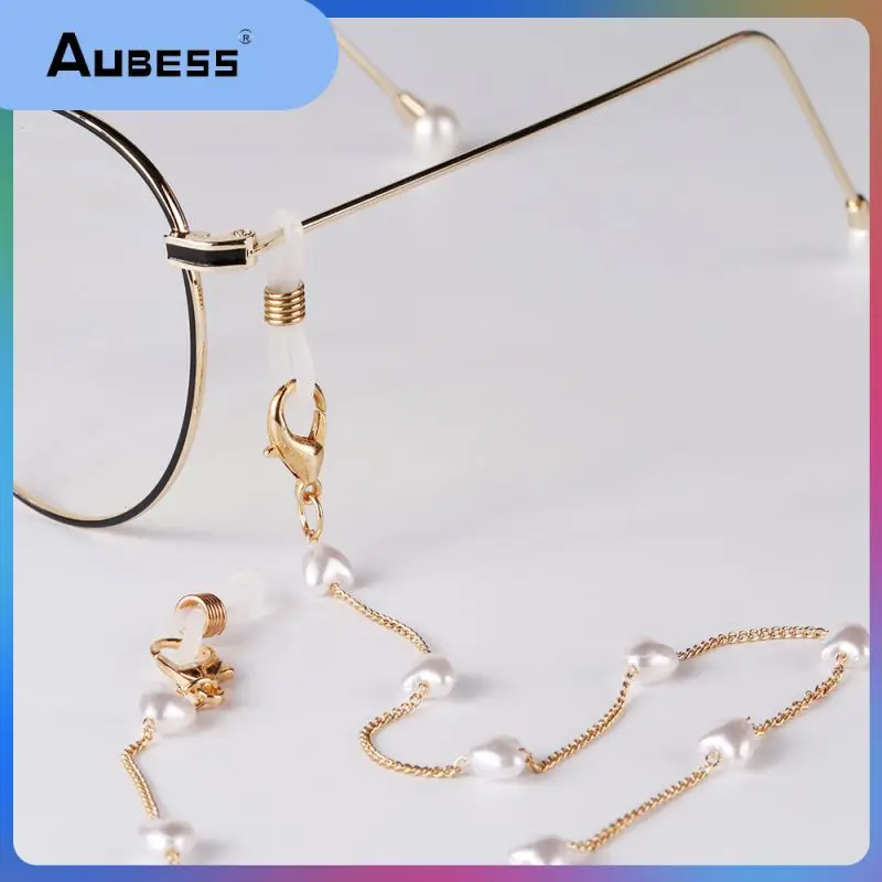 Fashion Eyeglasses Chain Mask Strap Pearl Beaded Women Necklace Glasses Ear Hanging Rope Adjustable Sunglasses Accessory
Fashion Eyeglasses Chain Mask Strap Pearl Beaded Women Necklace Glasses Ear Hanging Rope Adjustable Sunglasses Accessory