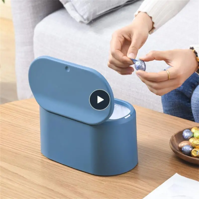 Sundries Barrel Box Practical Waste Bin Garbage Bin Small Trash Can Mini Waste Bin Mini Desktop Can Storage Supplies Push-type
Sundries Barrel Box Practical Waste Bin Garbage Bin Small Trash Can Mini Waste Bin Mini Desktop Can Storage Supplies Push-type
