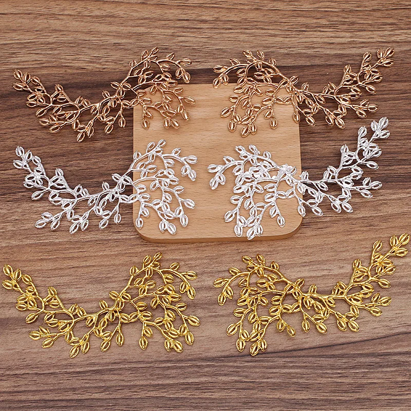 SEA MEW 5 пар Ретро стиль Дворец головной убор для невесты из металлического сплава большой лист ветки аксессуары для изготовления ювелирных изделий
SEA MEW 5 пар Ретро стиль Дворец головной убор для невесты из металлического сплава большой лист ветки аксессуары для изготовления ювелирных изделий