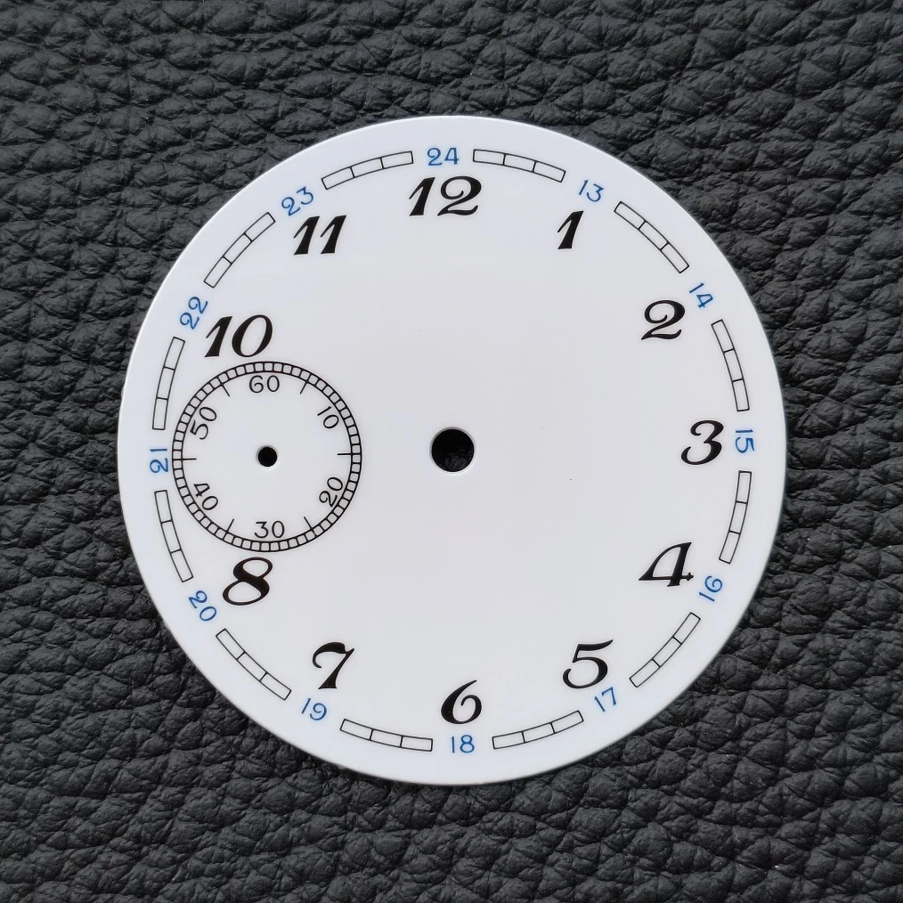 37mm White enamel dial double number thickness is 0.4mm second hand is at 9 o 'clock Suitable for ST3600 or ETA6497 movements
37mm White enamel dial double number thickness is 0.4mm second hand is at 9 o 'clock Suitable for ST3600 or ETA6497 movements