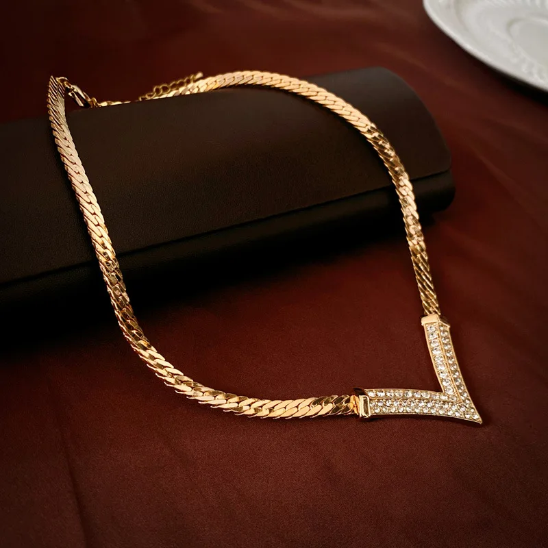 

V-образное ожерелье с настоящим золотым покрытием, ожерелье с цепочкой до ключиц в европейском и американском стиле