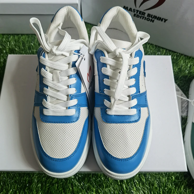 Blue Golf Shoes for Ladies New High Sports Shoes Quality Leather Shoes WOMEN Sneakers Golf wear
Blue Golf Shoes for Ladies New High Sports Shoes Quality Leather Shoes WOMEN Sneakers Golf wear