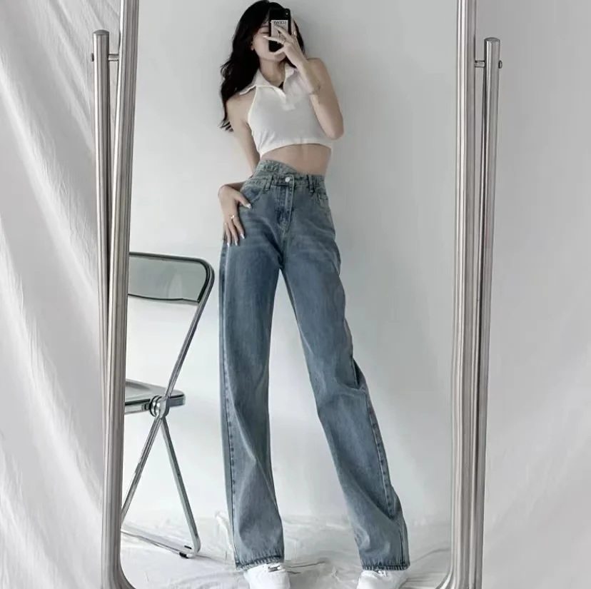 Retro Straight Jeans Women Spring Autumn 2022 New High Waisted Button Pockets Design Slim Jeans Female Drapey Mopping Pants
Retro Straight Jeans Women Spring Autumn 2022 New High Waisted Button Pockets Design Slim Jeans Female Drapey Mopping Pants