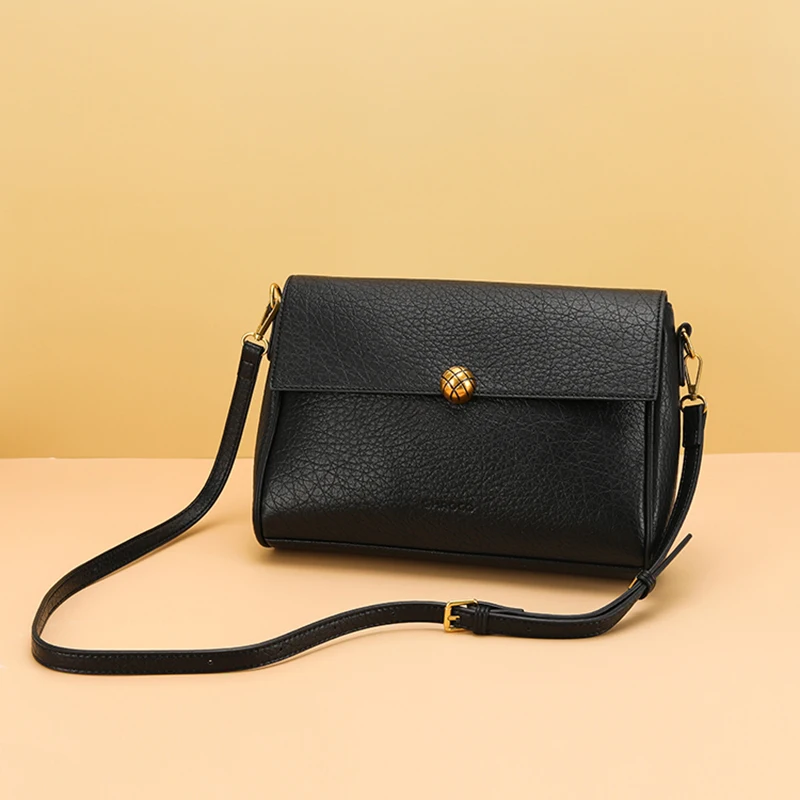Simple Style Women's Leather Solid Color Shoulder Bag Luxury Designer Chain Crossbody Bag Fashion Ladies Handbag Messenger Bag
Simple Style Women's Leather Solid Color Shoulder Bag Luxury Designer Chain Crossbody Bag Fashion Ladies Handbag Messenger Bag