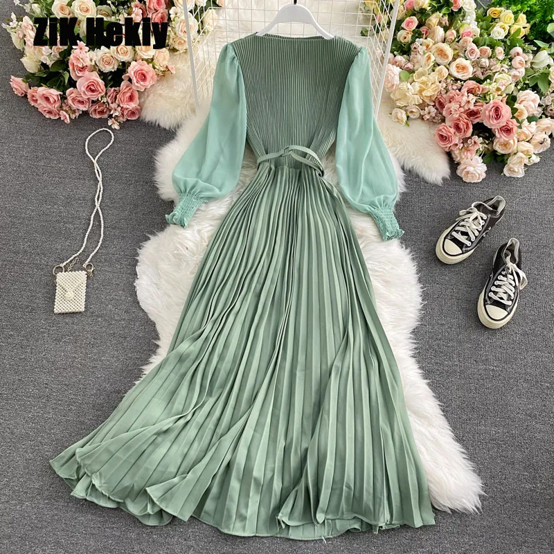 Zik Hekiy Women Fashion High Waist Round Neck Dress Spring And Autumn New Solid Color Large Swing Pleated Dress
Zik Hekiy Women Fashion High Waist Round Neck Dress Spring And Autumn New Solid Color Large Swing Pleated Dress