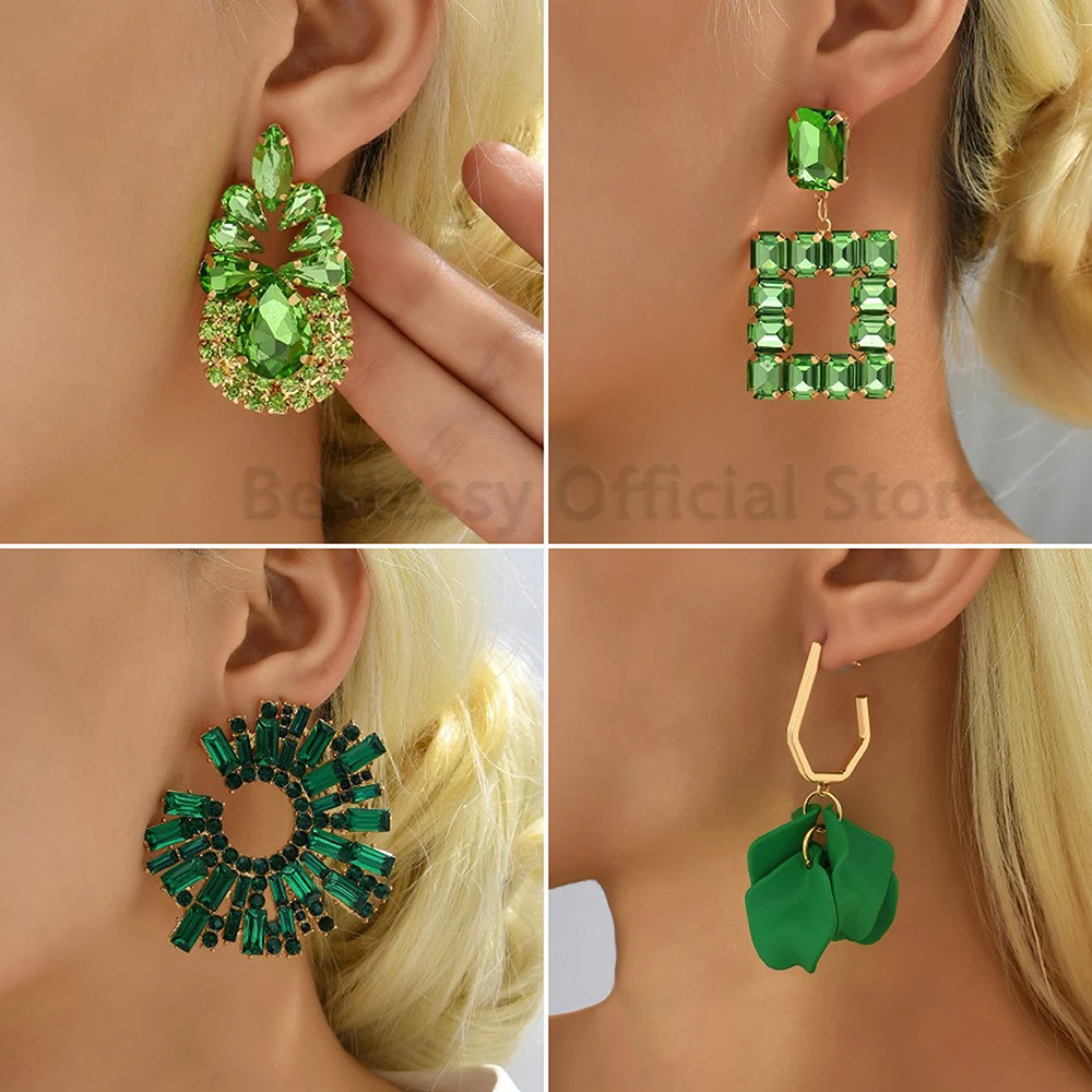 Korean Fashion Green Crystal Drop Geometric Petal Earrings For Women Luxury Design Party Exaggerated Jewelry Accessories Brincos
Korean Fashion Green Crystal Drop Geometric Petal Earrings For Women Luxury Design Party Exaggerated Jewelry Accessories Brincos