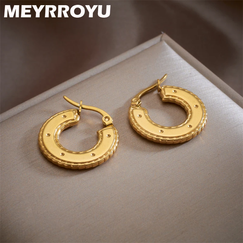 

MEYRROYU 316L Stainless Steel Gold Color Geometric Round Gear Hoop Earrings for Women Statement Jewelry Gift Bijoux Waterproof