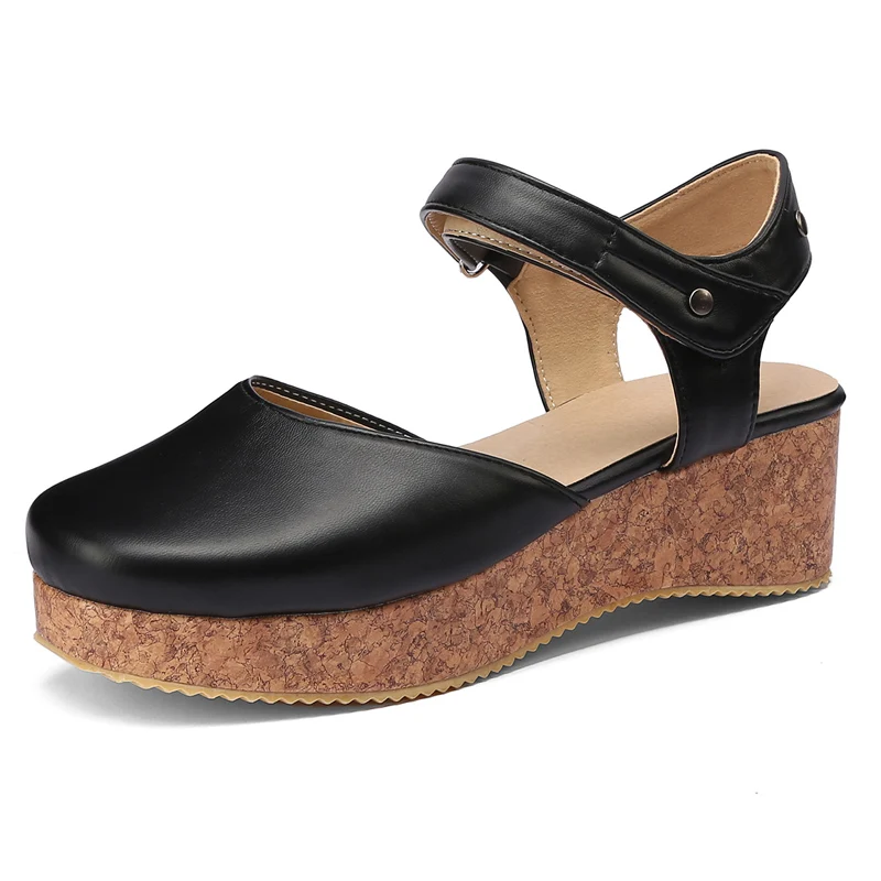 Женские босоножки на танкетке, лето 2023
Женские босоножки на танкетке, лето 2023