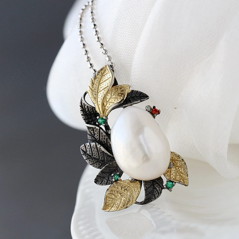 Authentic 925 Sterling Silver Pendant Retro Style Black Leaf Inlaid Natural Baroque Pearl Pendant Creative Trendy Jewelry Gift
Authentic 925 Sterling Silver Pendant Retro Style Black Leaf Inlaid Natural Baroque Pearl Pendant Creative Trendy Jewelry Gift