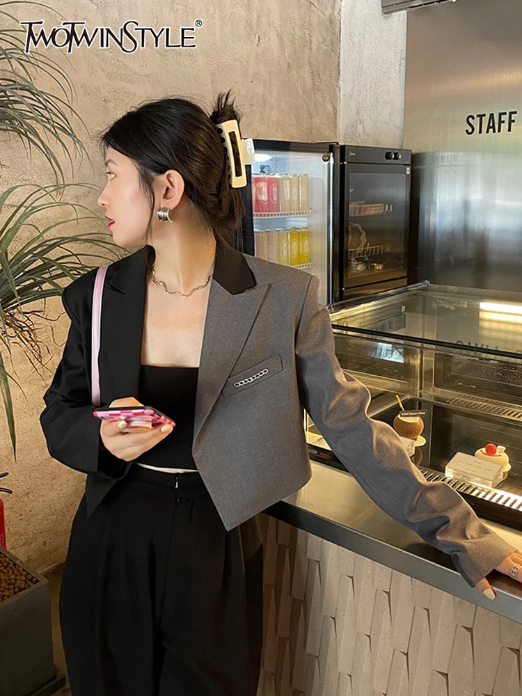 TWOTWINSTYLE High Street Colorblock Short Blazer For Women Notched Collar Long Sleeve Open Stitch Female Autumn Fashion Clothing
TWOTWINSTYLE High Street Colorblock Short Blazer For Women Notched Collar Long Sleeve Open Stitch Female Autumn Fashion Clothing