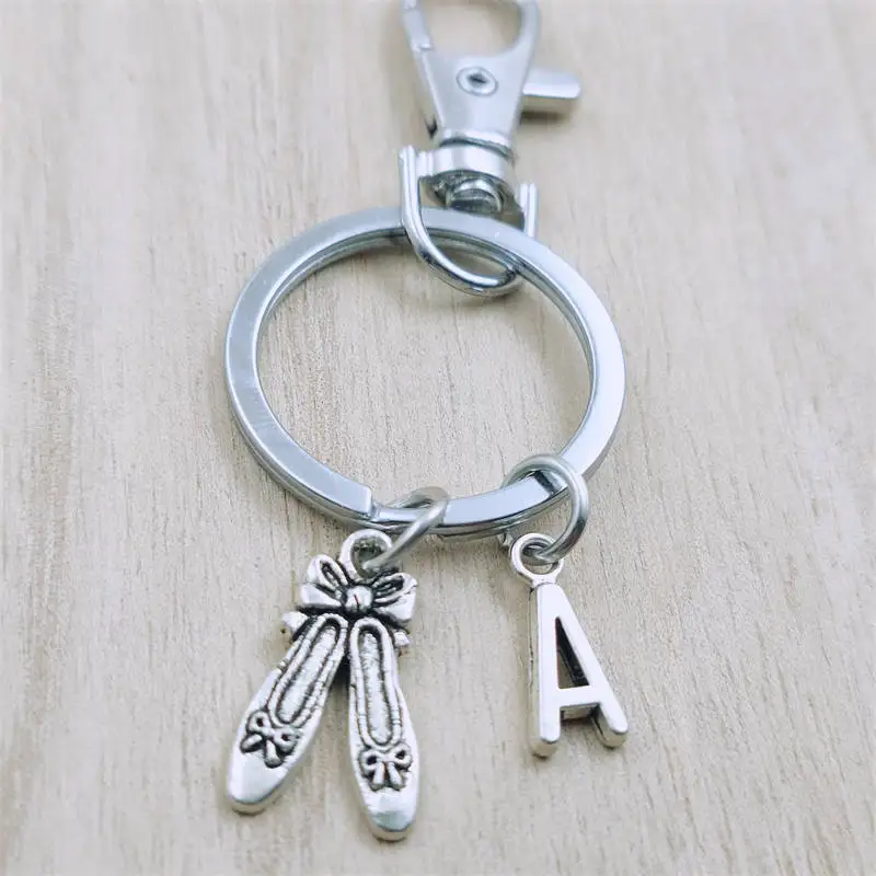 Ballet Dancer Shoes Keyring Letter Car Key Chain Ring Lobster Clasp Initial Charm Women Jewelry Accessories Pendants Metal
Ballet Dancer Shoes Keyring Letter Car Key Chain Ring Lobster Clasp Initial Charm Women Jewelry Accessories Pendants Metal
