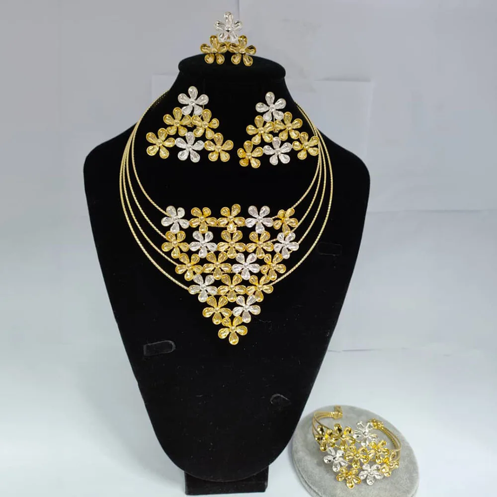 Dubai Fashion Jewelry Sets Necklace Bracelet Flower Shape Pendant Earrings Ring Jewelry Brazilian Bridal Wedding Jewelry
Dubai Fashion Jewelry Sets Necklace Bracelet Flower Shape Pendant Earrings Ring Jewelry Brazilian Bridal Wedding Jewelry