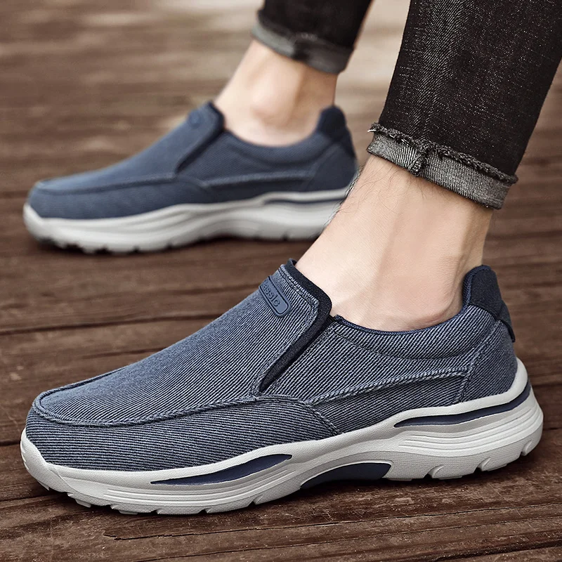 Spring Men's Shoes Fashion Simple canvas Casual Shoes wear resistant Low-top men's slip-on shoes Zapatillas Deportiva Hombre 
Spring Men's Shoes Fashion Simple canvas Casual Shoes wear resistant Low-top men's slip-on shoes Zapatillas Deportiva Hombre