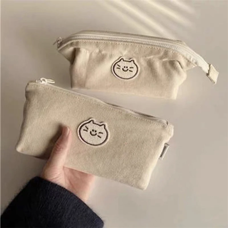 Cute Pencil Case Kawaii Stationery Pen Case Trousse Scolaire Large Capacity Pencilcase Estuches School Supplies Pencil Pouch
Cute Pencil Case Kawaii Stationery Pen Case Trousse Scolaire Large Capacity Pencilcase Estuches School Supplies Pencil Pouch