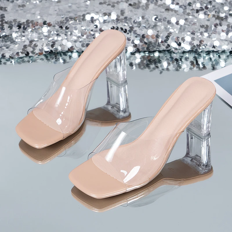High-Heeled Shoes Lady Square heel Transparent Slippers Rubber Flip Flops Slides Med Block Hawaiian Glitter Rome Basic Pumps Sca
High-Heeled Shoes Lady Square heel Transparent Slippers Rubber Flip Flops Slides Med Block Hawaiian Glitter Rome Basic Pumps Sca