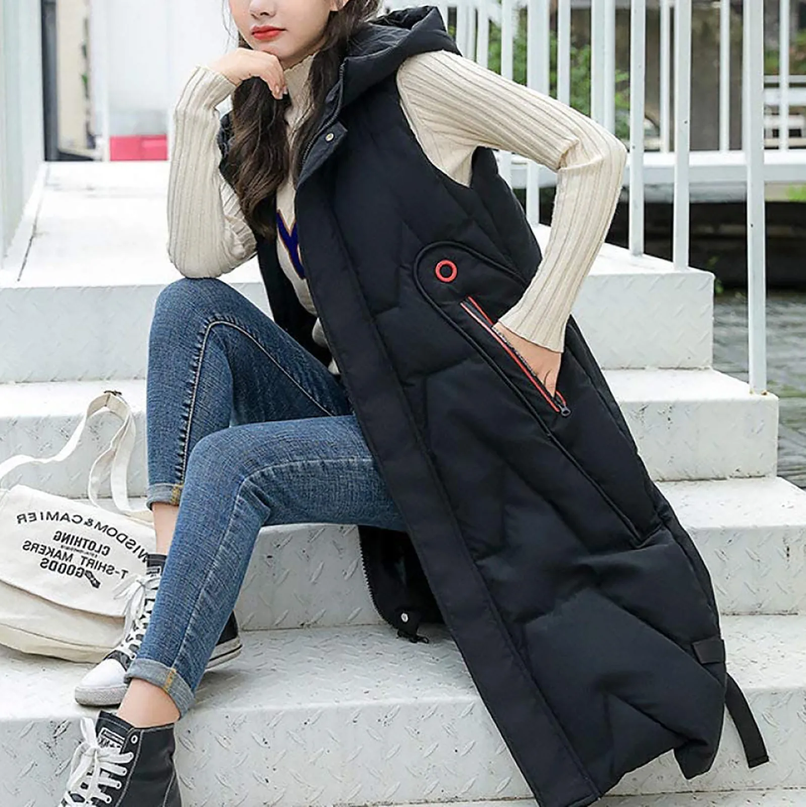 Women's Hooded Vest Warm Casual Sleeveless Vest Lightweight Quilted Loose Zip Gilet Outdoor Padded Down Long Coat
Women's Hooded Vest Warm Casual Sleeveless Vest Lightweight Quilted Loose Zip Gilet Outdoor Padded Down Long Coat