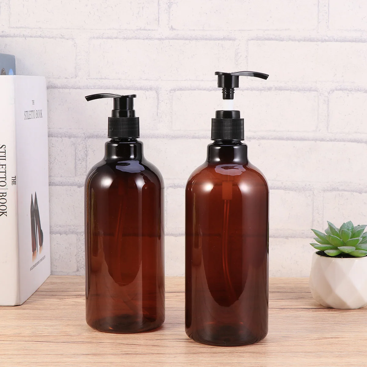 Spray Bottle A Refillable Shampoo Bottles Trigger Water Fine Stream Hairempty Large Value Mist Hairdresser Container Dispenser
Spray Bottle A Refillable Shampoo Bottles Trigger Water Fine Stream Hairempty Large Value Mist Hairdresser Container Dispenser