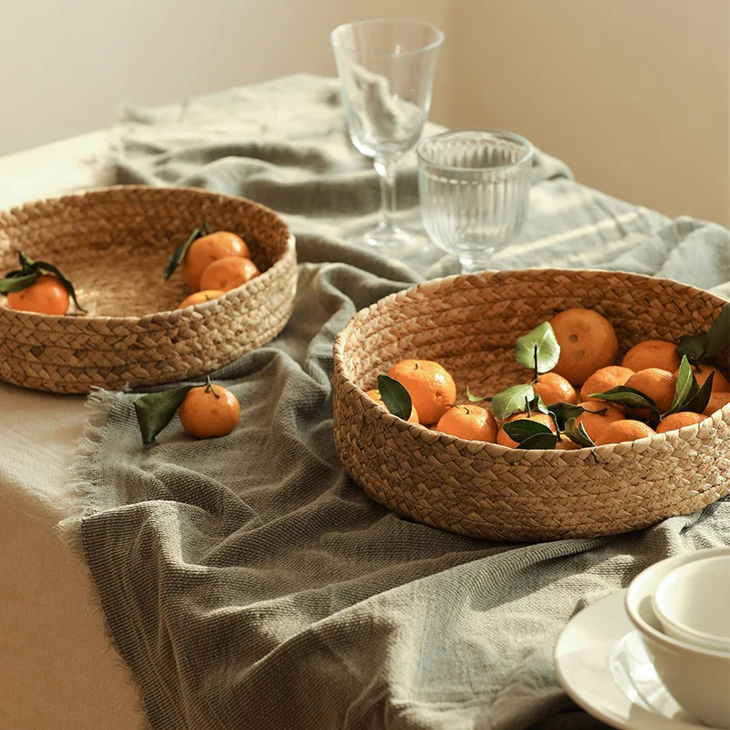 Hand Woven Straw Fruit Storage Basket Picnic Basket Office Desk Snacks Living Room Toys Bedroom Cosmetics Kitchen Condiment Stor
Hand Woven Straw Fruit Storage Basket Picnic Basket Office Desk Snacks Living Room Toys Bedroom Cosmetics Kitchen Condiment Stor